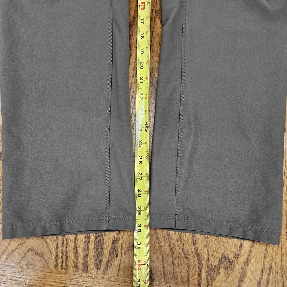 The North Face Tech Pants Mens 34x30‎ Olive Green Outdoor Hiking Straight Leg